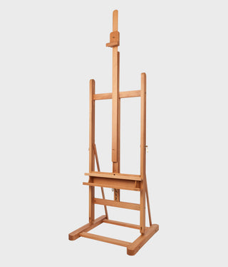 M07 Studio Easel