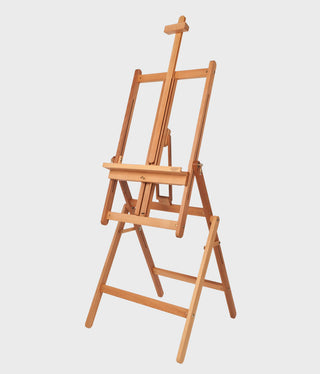 M33 Studio Easel